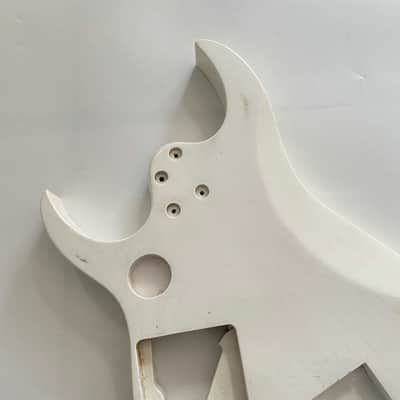 White HSH Guitar DIY Project Body image 11