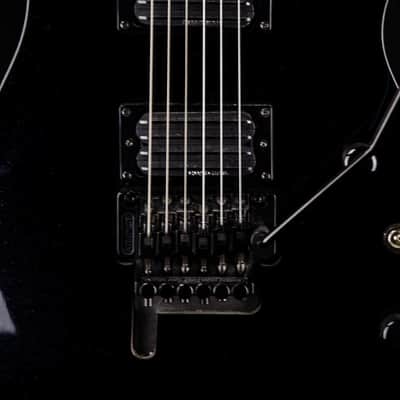 2003 Kramer Baretta Neck Thru Electric Guitar, Locking Tremolo image 4
