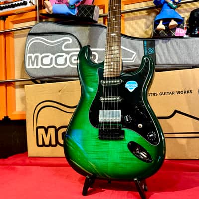 Mooer Guitars MSC 31 PRO Green Burst   2025 image 6
