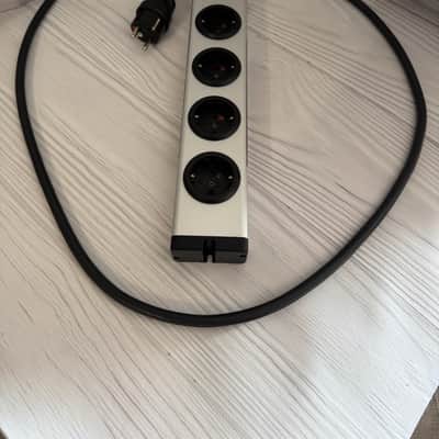 Silent Wire Silent Socket 4 Power Strip 1.5m Filter / Power Distribution Block image 7