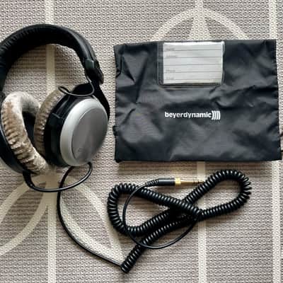 Beyerdynamic DT 880 Pro Headphones — 250 Ohm | Excellent Condition image 10