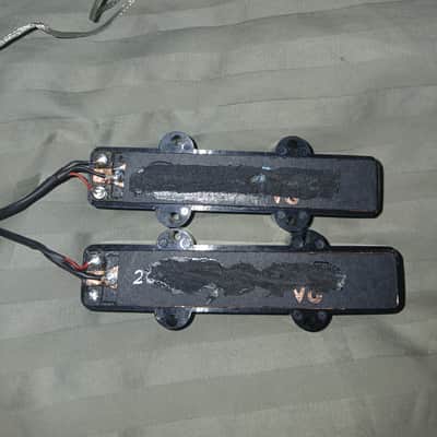 Vintage Vibe Vince Gorman Pete Biltoft 4 string Jazz Bass Pickups Single Coil image 2