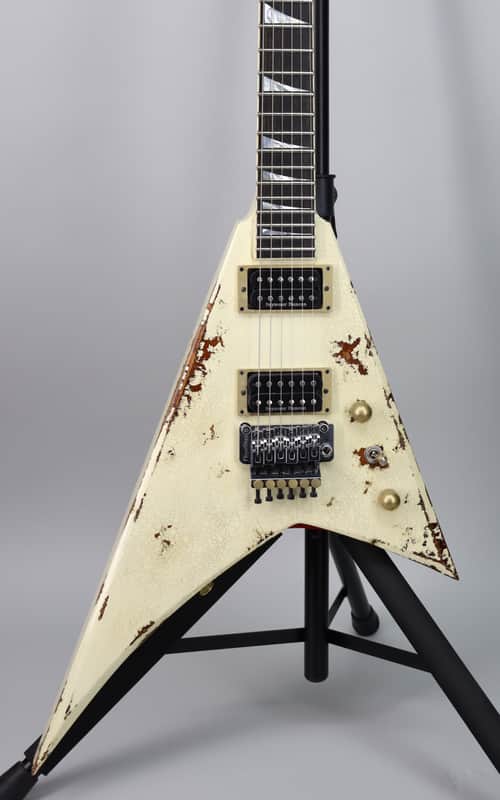Used 2026 Jackson Custom Shop Special Edition Rhoads Heavy Relic Vanilla Shake over 2 Tone Burst (Copy)