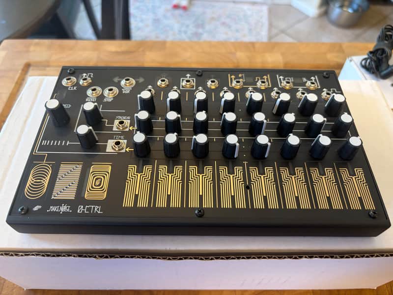 Make Noise 0-CTRL Patchable Controller / Sequencer