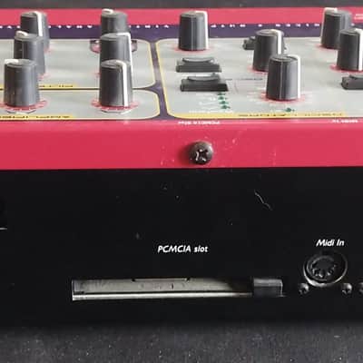 Nord Rack 2 16-Voice Rackmount Virtual Analog Synthesizer 1997 - 2003 - Red image 3