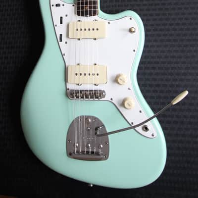 Early 1964 Pre-CBS Fender Jazzmaster — Surf Green, Clay Dots — Gruhn-Appraised image 7