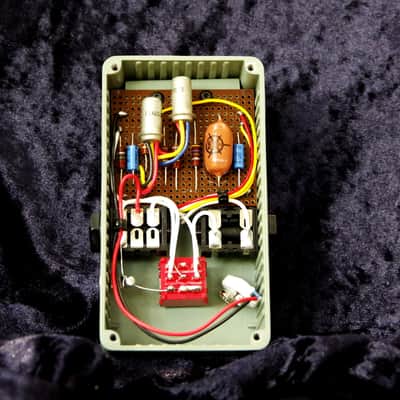 Wizard Instruments  Model-66 ( early mk1.5 Tone Bender Style  ) Fuzz Face image 3