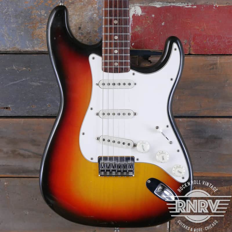Fender Stratocaster 1975 - Sunburst - Very Good
