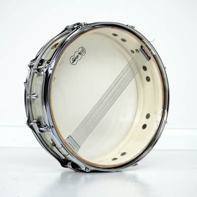 Ludwig 14” x 4” Down Beat Snare Drum in White Marine Pearl 1965 image 5
