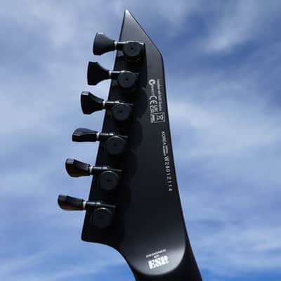 ESP LTD SIGNATURE SERIES MT-I Mick Thomson/Slipknot Black Satin (Autographed) 6-String w/hard case image 10