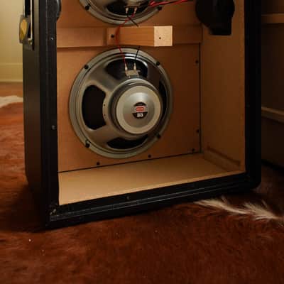 Marshall Origin ORI212A 2x12 Slanted Vertical Cabinet image 10