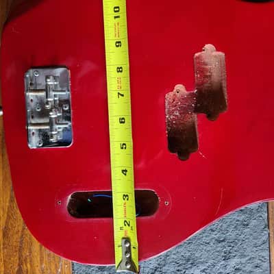 Hondo H-80-CH short-scale bass body vintage 1970s - Red image 8