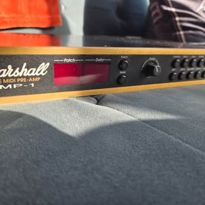 Marshall JMP-1 Valve MIDI Preamp 1992 - 2007 - Gold image 2