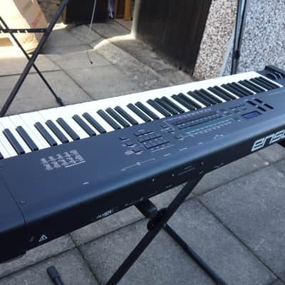 Ensoniq KS-32 76 weighted keys workstation (USA/1992) just watch the video.....