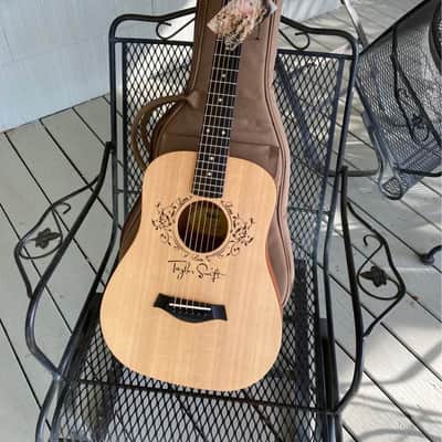 NOS Taylor TSBT Taylor Swift Baby Taylor 2011 - Natural image 1