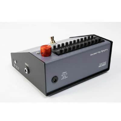 Teaching Machines Fuzzbillion Distortion Effects Unit (B-STOCK) image 5
