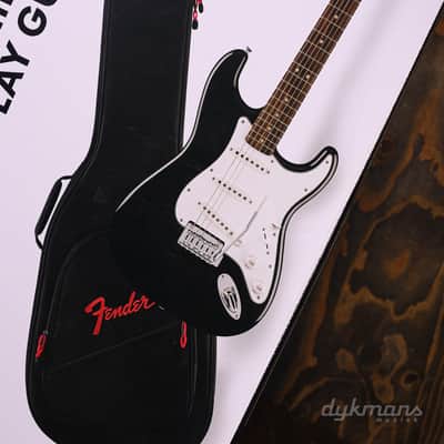 Squier Affinity Starter Pack image 3