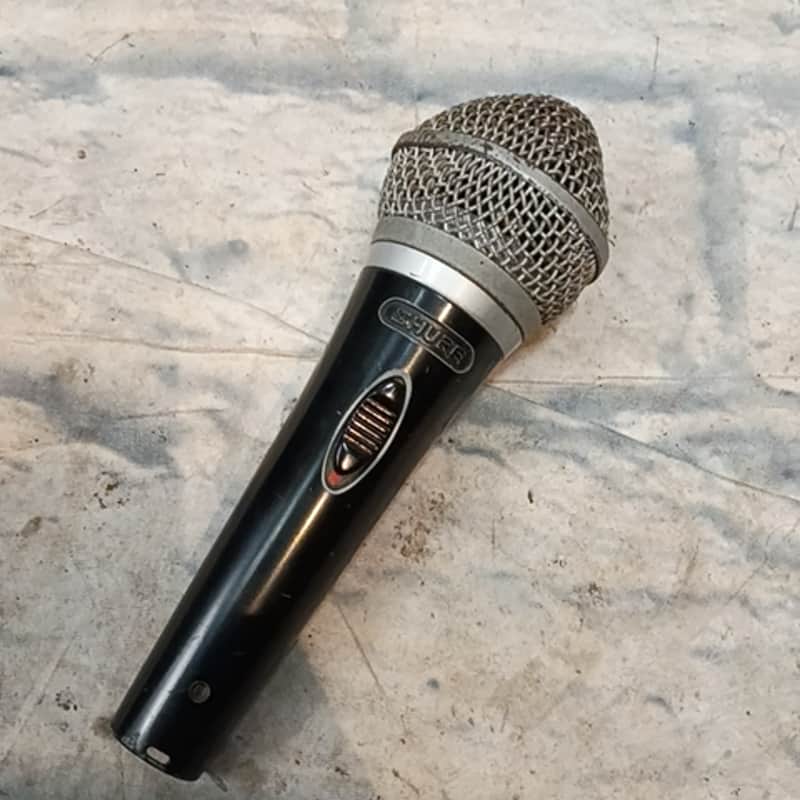 Shure PG58 Microphone image 1