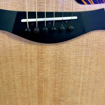 Taylor 314ce V-Class Grand Auditorium Acoustic-electric Guitar - Natural image 6