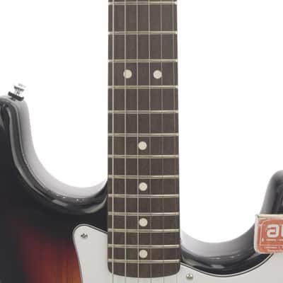 Fender Standard Stratocaster 2025 - Present - 3-Color Sunburst image 3