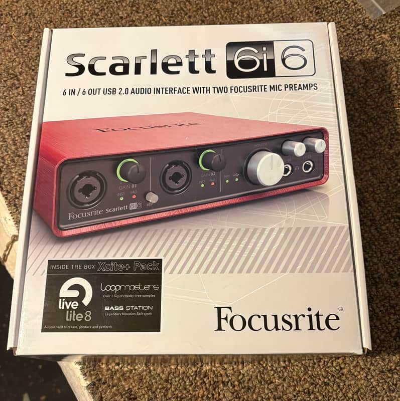 Focusrite Scarlett 6i6 2nd Gen USB Audio Interface | Reverb Canada