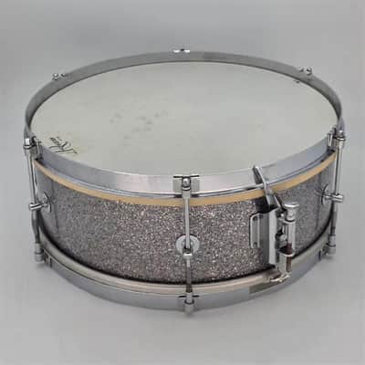 Used Vintage Rogers Banner Single Tension Snare Drum 14x5 Silver Sparkle - Good image 2