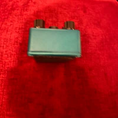 (Near Mint) MXR M83 Bass Chorus Deluxe 2012 - Present - Teal image 5