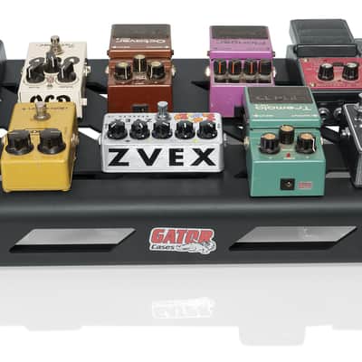 Gator Frameworks Black Aluminum Pedal Board, Large with Carry Bag image 5