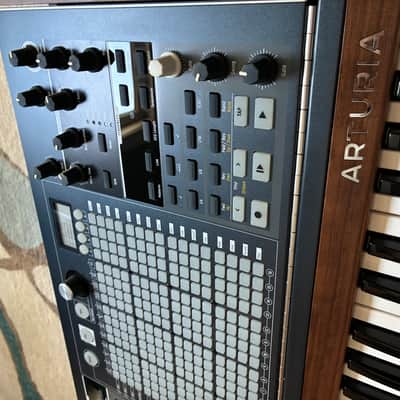 Arturia MatrixBrute 49-Key Synthesizer 2017 - Present - Black image 8