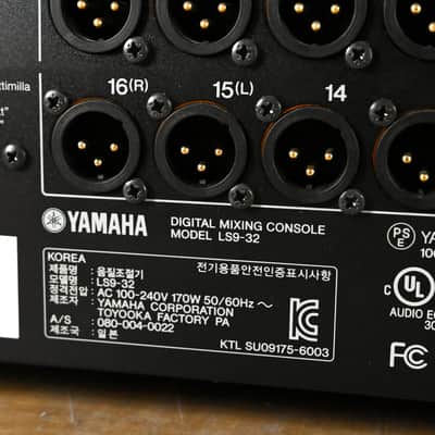 Yamaha LS9-32 32-Input Digital Mixing Console CG012RD image 13