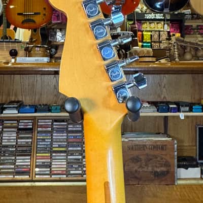Fender Stratocaster image 8