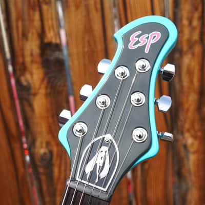 ESP Custom Shop STREAM-Miku-Custom V2 6-String Electric Guitar w/ Black Tolex Hard Case image 2