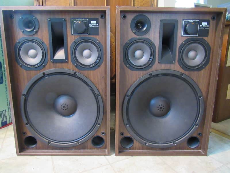 Sansui SP 5500X speakers in good condition image 1