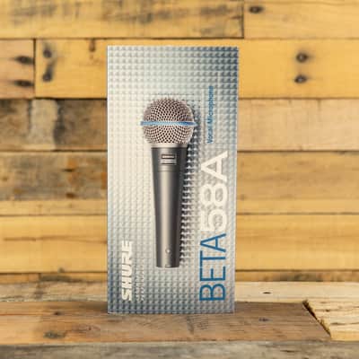Shure BETA 58A Handheld Supercardioid Dynamic Microphone image 4