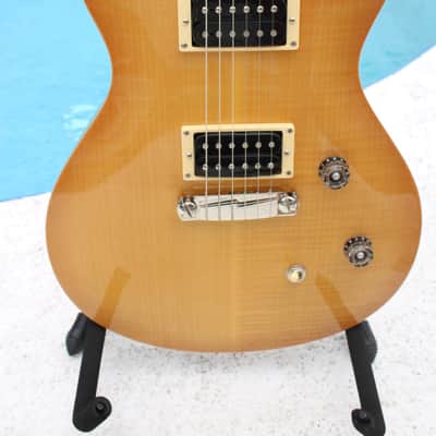 PRS SE Singlecut 2010-Book-matched Body & Top image 2