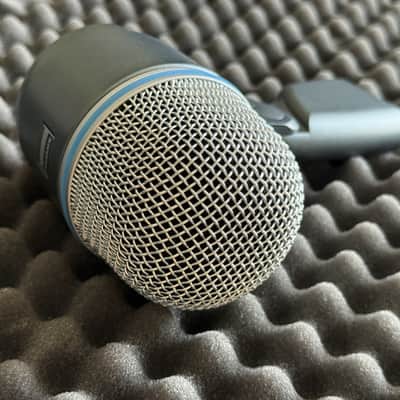 Shure DMK57-52 Drum Microphone Kit Wired XLR, Mountable, Case & Clips image 2