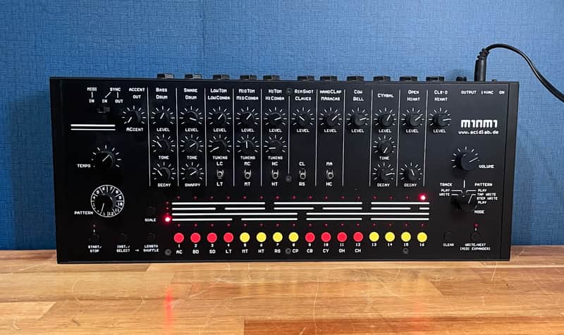 [Excellent] Acidlab Miami Analog Drumcomputer based on the circuits of The 808 image 1