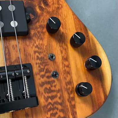 Sadowsky 2022 Limited Edition MetroLine 5-String 21-Fret MM Bass Natural Transparent Satin image 10