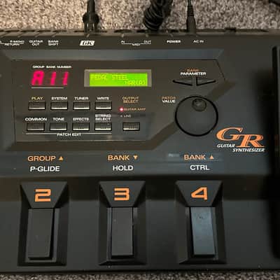 Roland GR-33