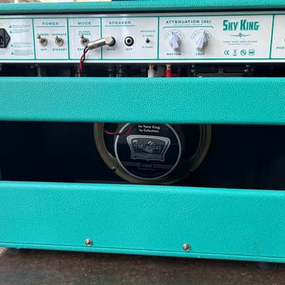 Tone King Sky King 2-Channel 35-Watt 1x12" Guitar Combo 2018 - Present - Turquoise image 7