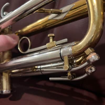 York Super Custom (1957) Bb Trumpet SN 208256 (professional) image 4