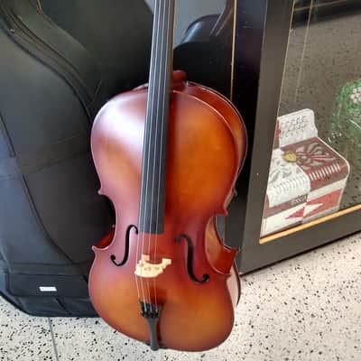 Vienna Strings 1/4 Cello - Walnut Shaded Finish image 2