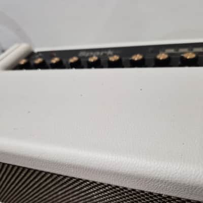 Positive Grid Spark 40 40-Watt 2x4" Modeling Guitar Combo 2021 Pearl White image 5