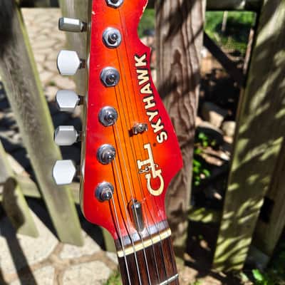 G&L Skyhawk Signature Series 1990 - Cherry Sunburst image 5