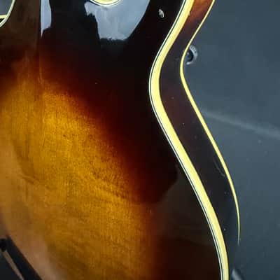 Kentucky KM-630 F-Style Mandolin Vintage Sunburst Finish w/ Case image 17