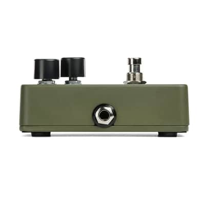 Electro-Harmonix Green Russian Big Muff Pi Fuzz Effects Pedal image 3