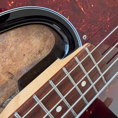 Fender American Special Precision Bass 3-tone Sunburst image 13