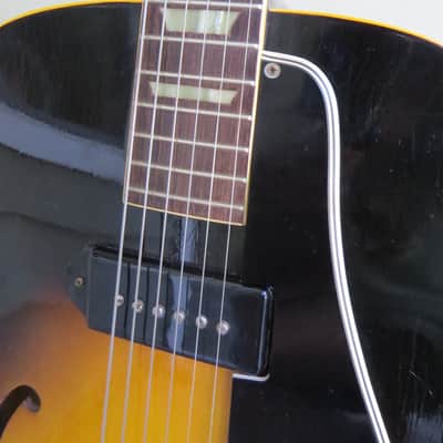 Gibson Vintage ES-135 Hollow Body 1956 - Sunburst image 9