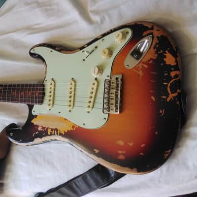 Fender Mike Mccready Stratocaster - Nitro Sunburst /w HSC image 2