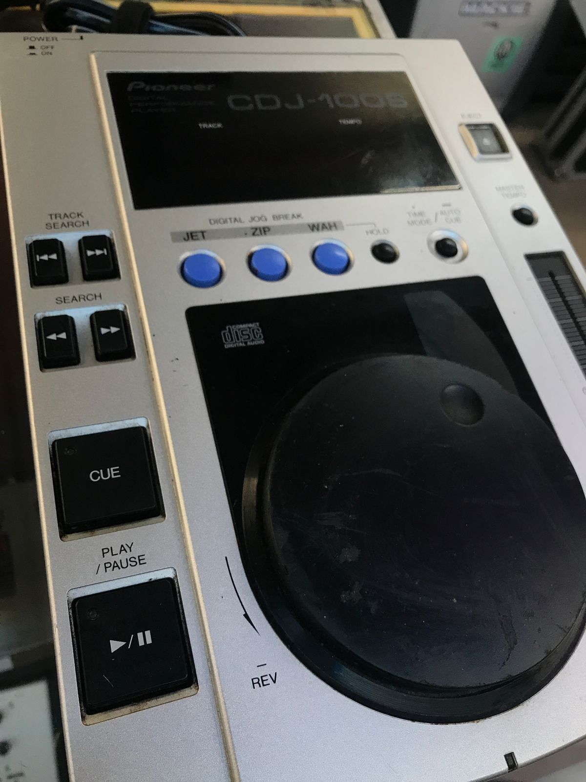 Pioneer CDJ-100S Professional Table-Top CD Player with Effects